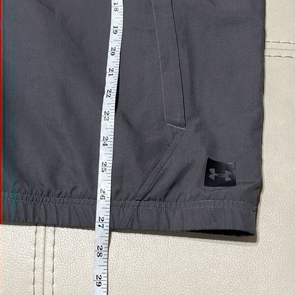 Under Armour Men's Large Gray Half Zip Pullover Athletic Sweatshirt - Picture 8 of 9